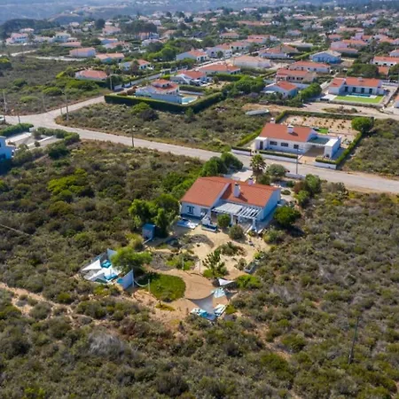 Vicentina Casa de Férias *